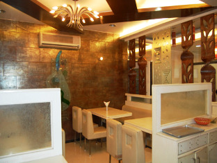 Hotel Meera Chittorgarh Bagian luar foto